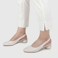 Milliotandco Shoes Earth Edit Jacklyn Square Toe Heels (White)
