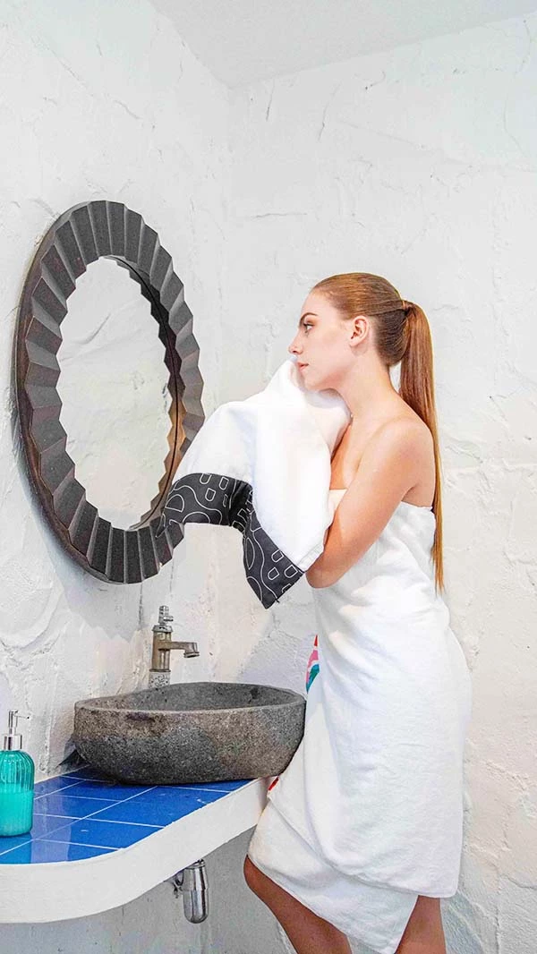 Milliotandco Celestia Floor Towel (Black)