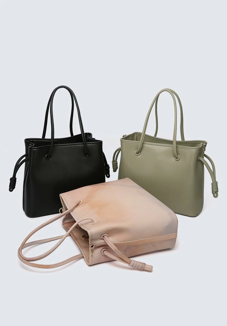 Milliotandco Nurita Harith Naeva Tote Bag (Black) Bags