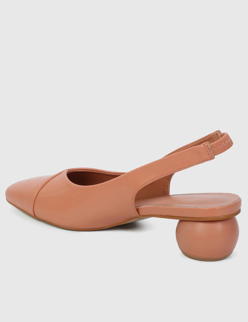 Milliotandco Earth Edit Jacklyn Square Toe Heels (Coral) Shoes