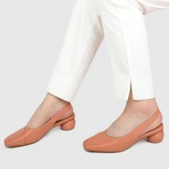 Milliotandco Earth Edit Jacklyn Square Toe Heels (Coral) Shoes