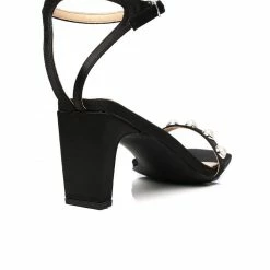 Milliotandco Dara Square Toe Heel Shoes (Black)