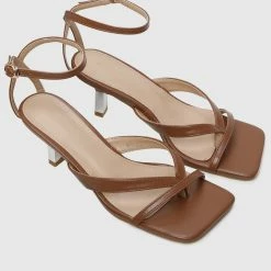 Milliotandco Beautiful Thong Heels (Brown)