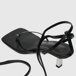 Milliotandco First Date Thong Heels (Black) Shoes