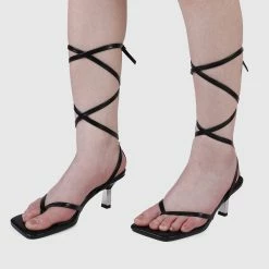 Milliotandco First Date Thong Heels (Black) Shoes