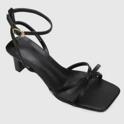 Milliotandco Shoes Tea Time Criss Cross Heels (Black)