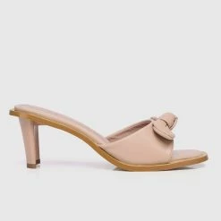 Milliotandco Disney Snow White Fairest Of'Em All Bow Heels Open Toe Heels (Nude)