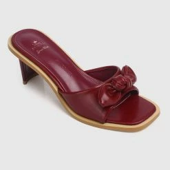 Milliotandco Shoes Disney Snow White Fairest Of'Em All Bow Heels Open Toe Heels (Dark Red)