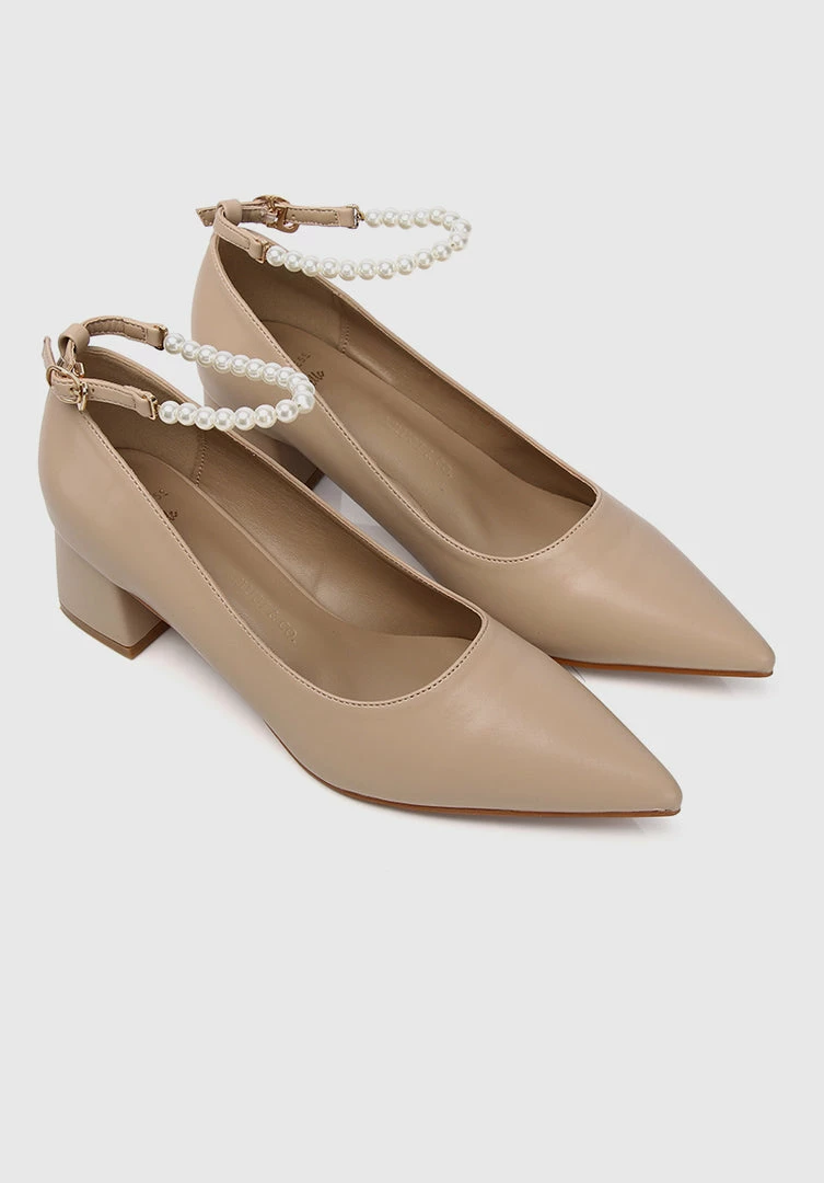 Milliotandco Disney Belle Bibliophile Classic Pump Heels Pointed Toe Heels (Nude) Shoes