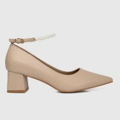 Milliotandco Disney Belle Bibliophile Classic Pump Heels Pointed Toe Heels (Nude) Shoes