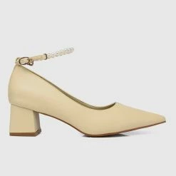 Milliotandco Disney Belle Bibliophile Classic Pump Heels Pointed Toe Heels (Yellow)