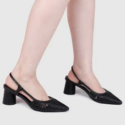 Milliotandco Shoes Tower Pointed Toe Heels (Black)