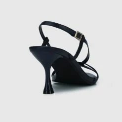 Milliotandco Nurita Harith Harleen Pointed Toe Heels (Navy)