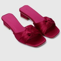 Milliotandco Ball Square Toe Slip On Sandals (Red)