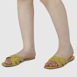 Milliotandco Shoes Joyce Open Toe Flat Sandals (Yellow)