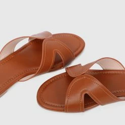 Milliotandco Janette Open Toe Sandals & Flip Flops (Cinnamon)