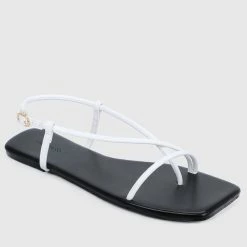 Milliotandco Shoes Charlotte Open Toe Sandals & Flip Flops (White)