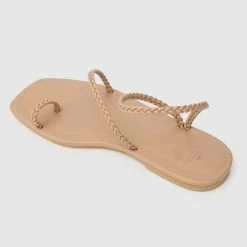 Milliotandco Shoes Disney Rapunzel I See Braided Square Toe Sandals Toe Ring Sandals & Flip Flops (Nude)