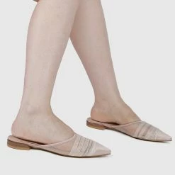 Milliotandco Hustler Pointed Toe Slip On Flats (Nude)