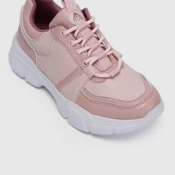 Milliotandco Shoes WTP Hundred Acre Wood Rounded Toe Female Sneakers (Pale Red Violet)