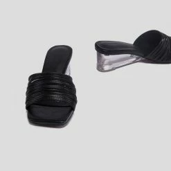 Milliotandco Shoes Abilene Open Toe Wedges (Black)