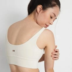 Milliotandco Alexa Women Sports Bra (White) Activewear