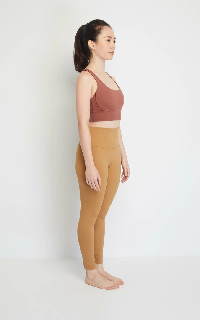 Milliotandco Activewear Aaliyah Women Sports Bra (Crimson)