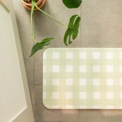Milliotandco The Home Edit Grid Print Diatomite Bath Mat (Green)