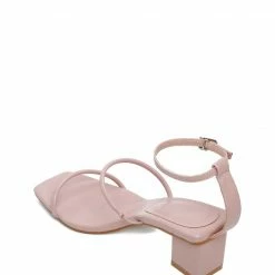 Milliotandco Shoes Dramatic Square Toe Heels (Pink)