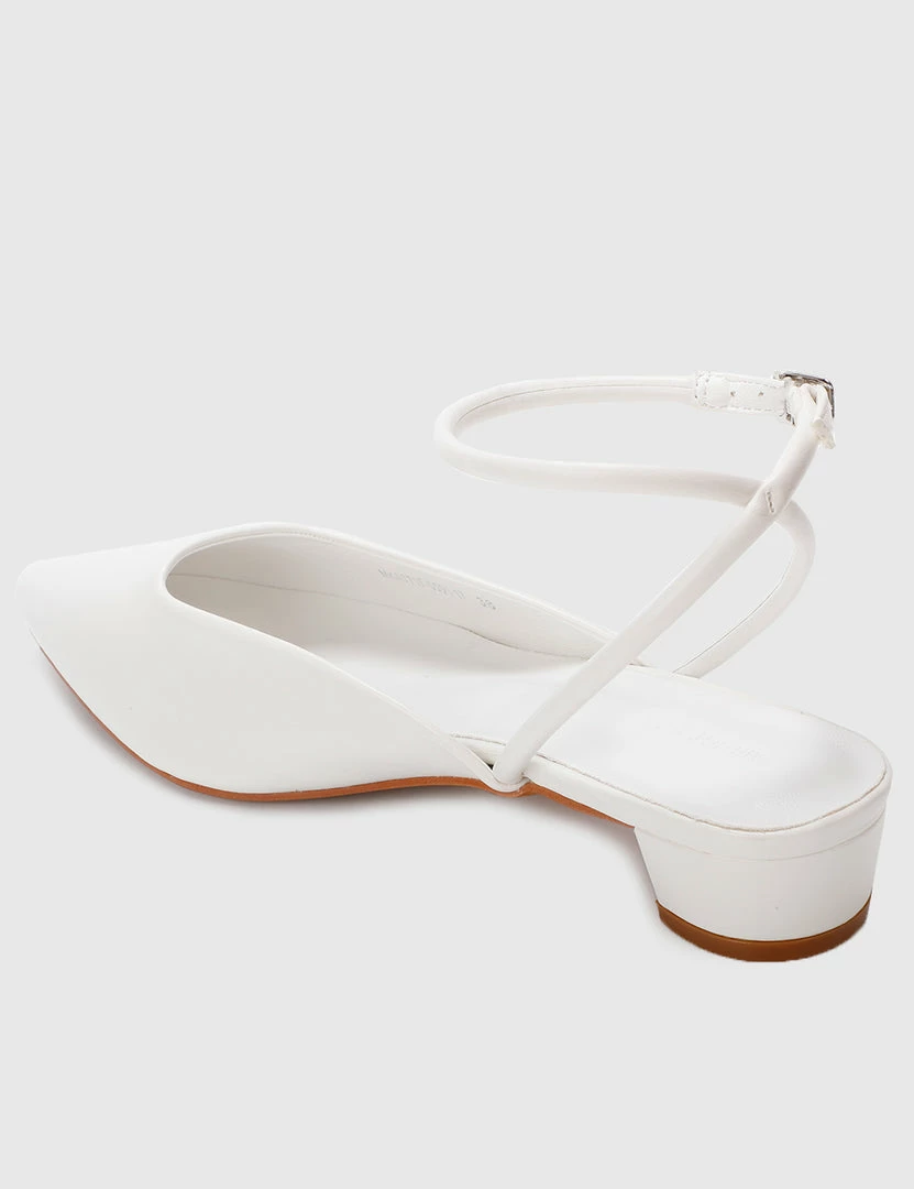 Milliot & Co Shoes Valencia Pointed Toe Ballerina & Flats (White)